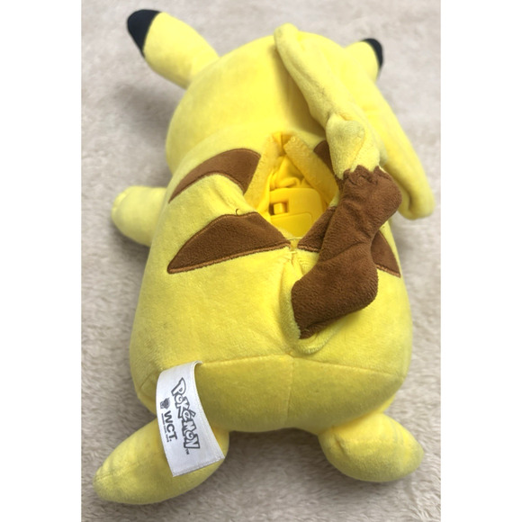 Jazwares Pokemon Pikachu 10.25 in Action Figure Whit Light Sounds & Motions - Picture 4 of 12